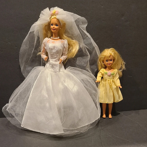 Mattel Other - Vintage Barbie wedding party